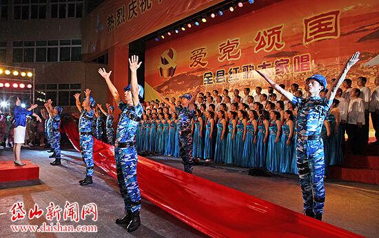 迷路的可爱女宝宝
