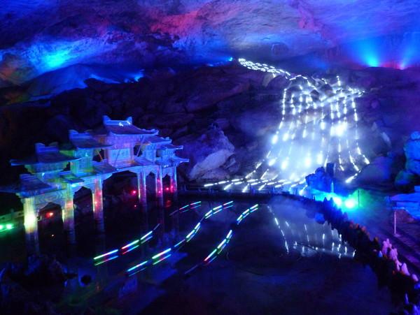 黄山旅游:2023年预计净利3.6亿元到4.6亿元,同比扭亏